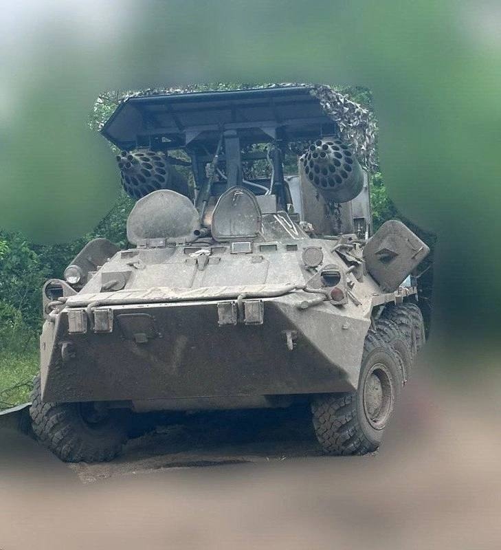 Импровизированная российская РСЗО на базе БТР-80