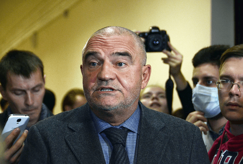 Сенатор Тарло приехал защищать честь министра культуры в УрФУ